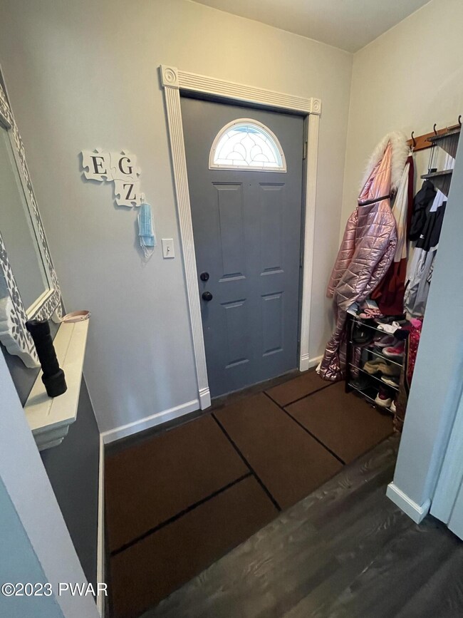 146 Roundhill Rd, Dingmans Ferry, PA 18328 - photo 2