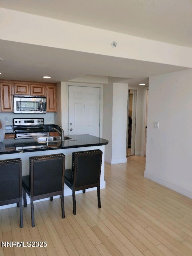 The Belvedere South Tower unit 302, Reno, NV 89503 - photo 2