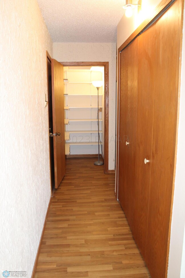 2320 20th Ave S unit 1, Fargo, ND 58103 - photo 4