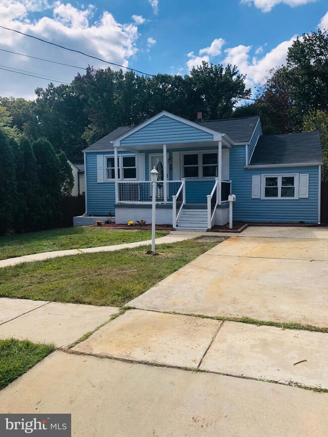 36 Pelczar Ave, Essex, MD 21221 - photo 2