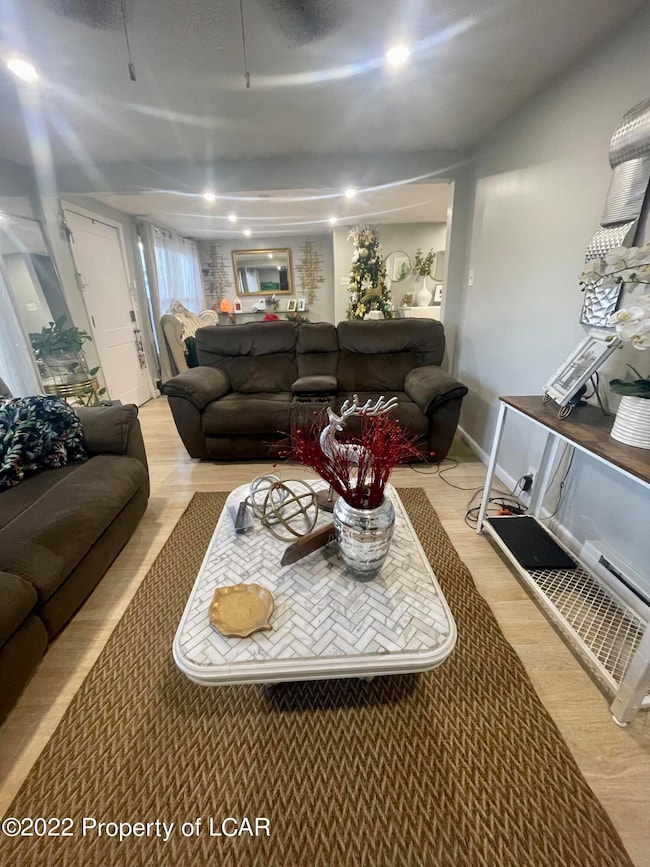 26 Stout St, Yatesville, PA 18640 - photo 3