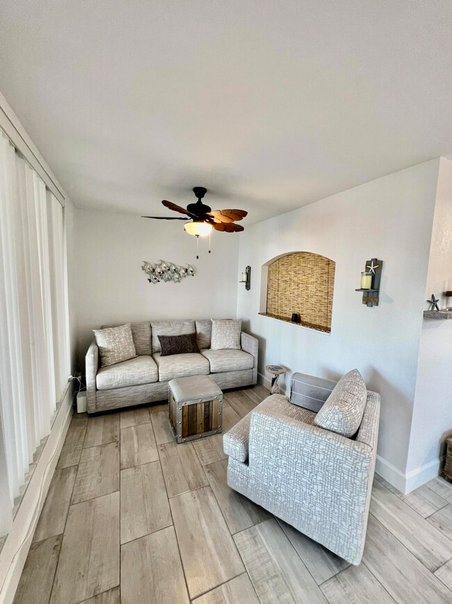 Livging Room with Sleeper Sofa
