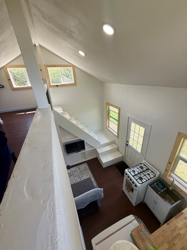 94 Pele St, Naalehu, HI 96772 - photo 4