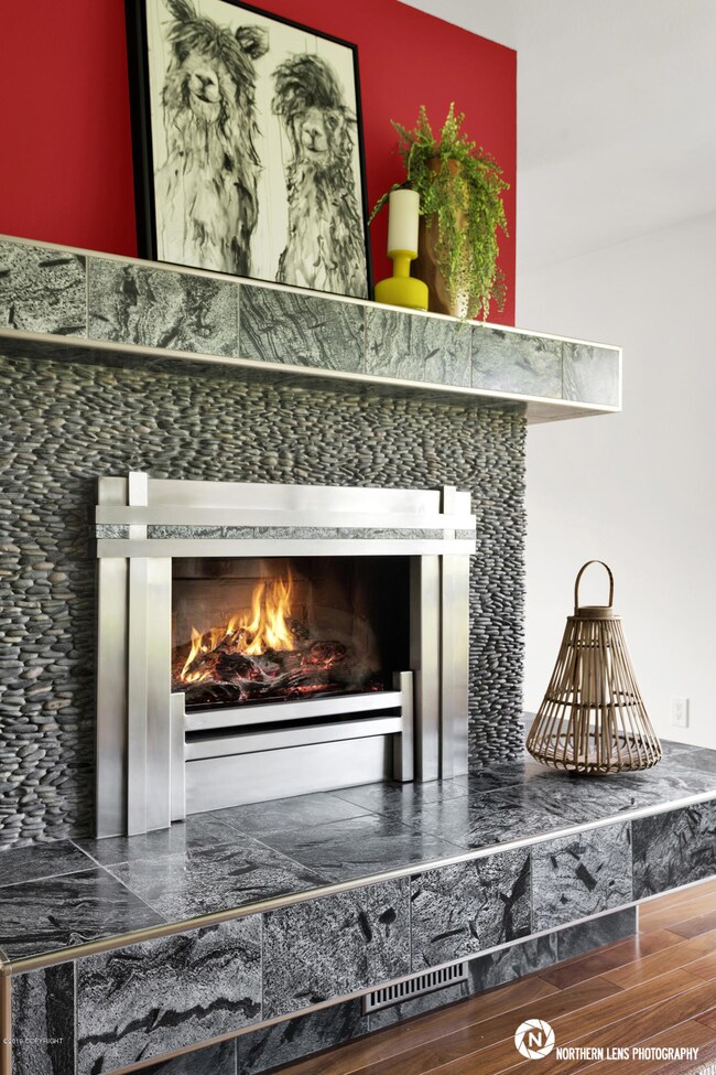 7_Fireplace