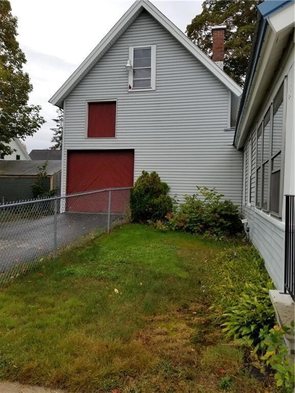 8 Pine St, Sanford, ME 04073 - photo 7