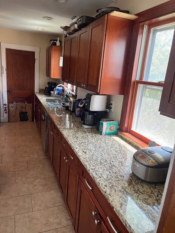 14 Murray Hill Rd unit 12, Cambridge, MA 02140 - photo 5