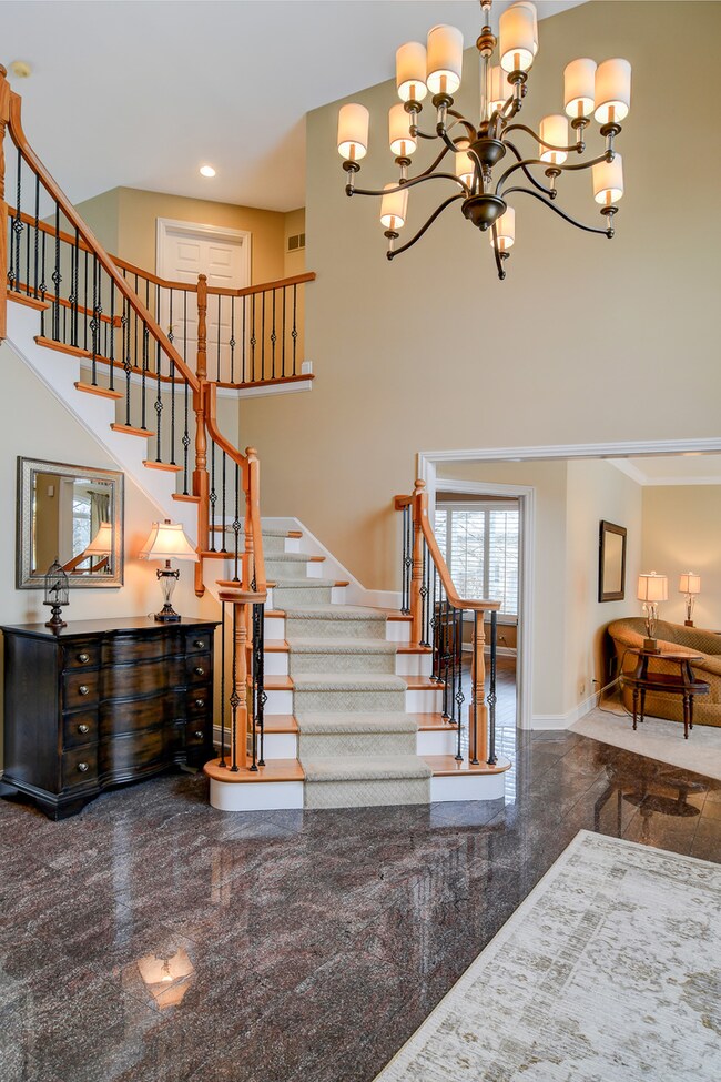 Two-story foyer