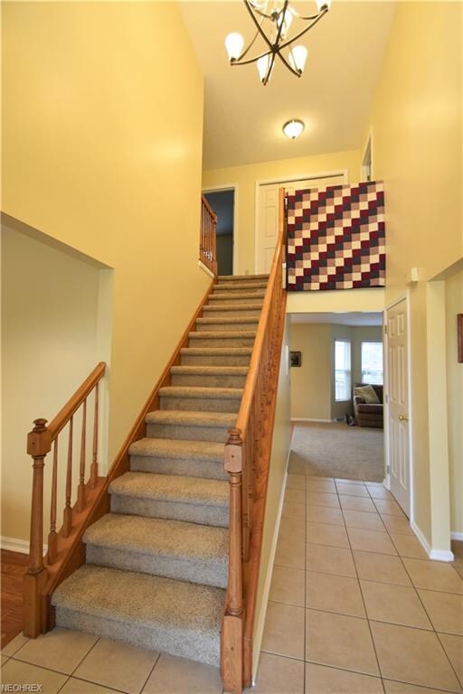 775 Hollyview Dr, Sheffield Lake, OH 44054 - photo 5