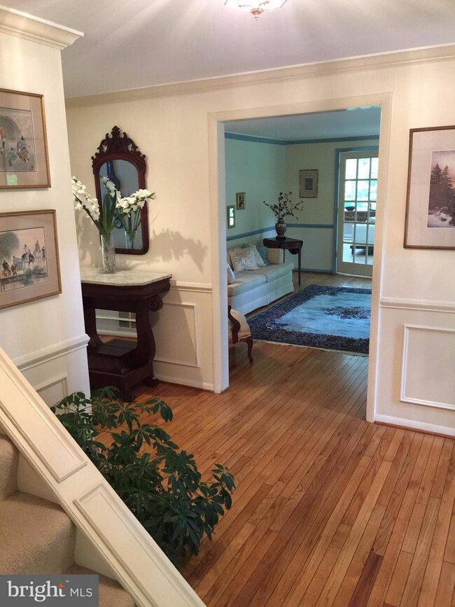 25 Dellwood Ct, Cockeysville, MD 21030 - photo 7