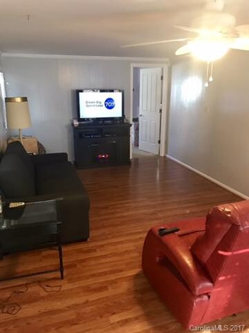 102 Cardinal Ave, Troy, NC 27371 - photo 7