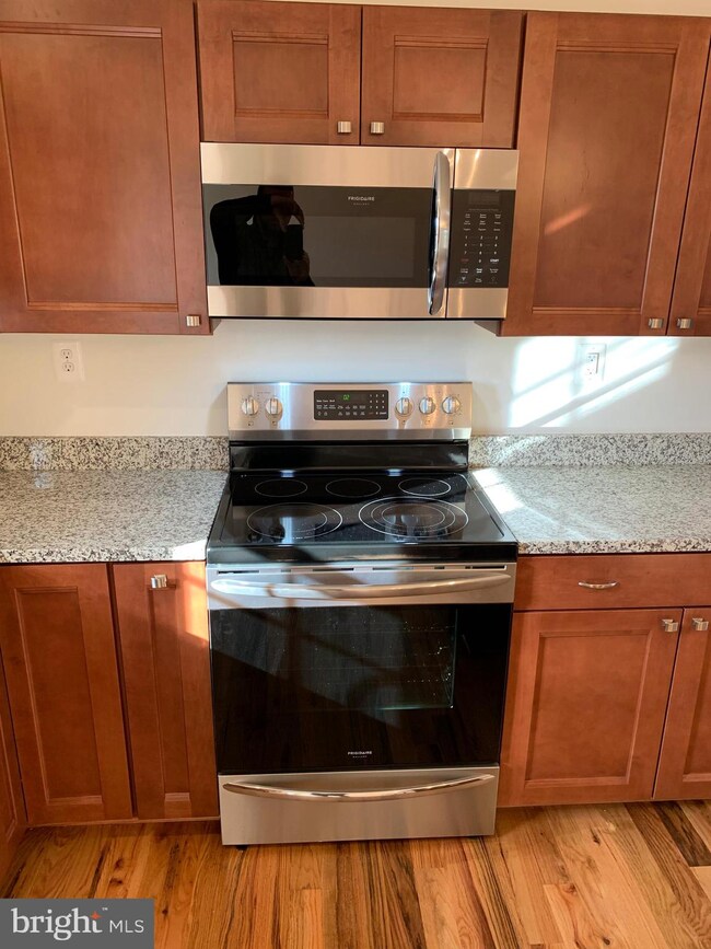 114 Virginia Dr, Stephens City, VA 22655 - photo 5