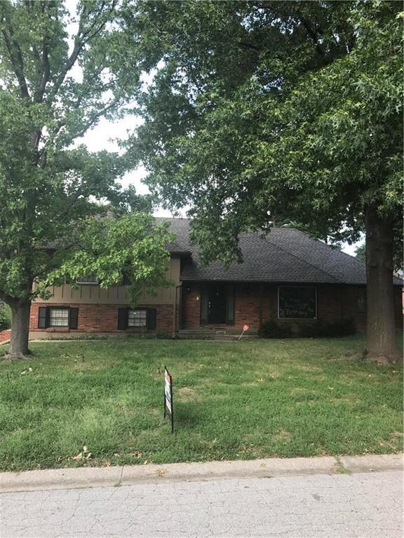 Fixer upper 4 bedrooms