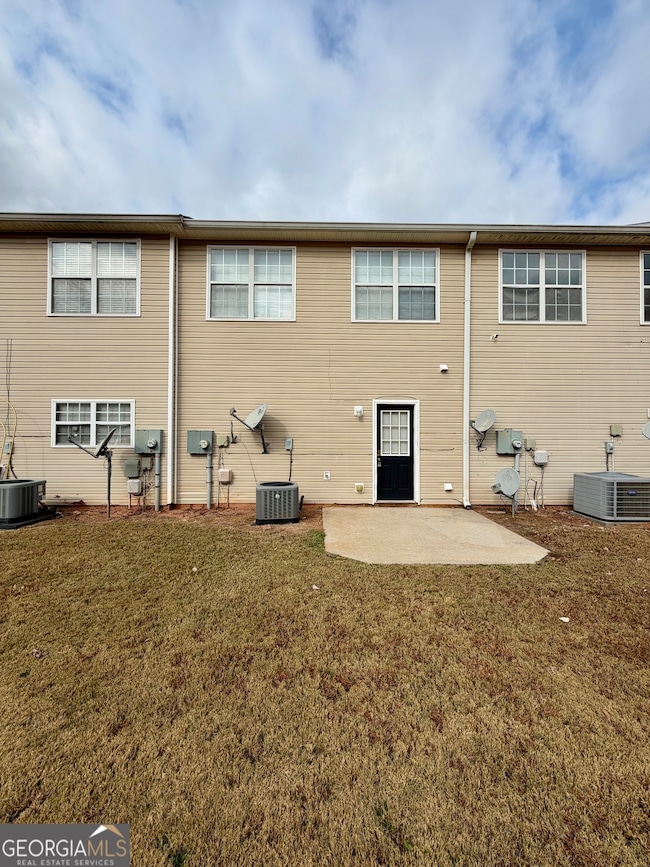 11322 Michelle Way, Hampton, GA 30228 - photo 2