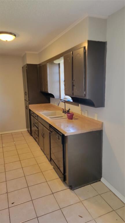 2102 Granbury St, Cleburne, TX 76033 - photo 7