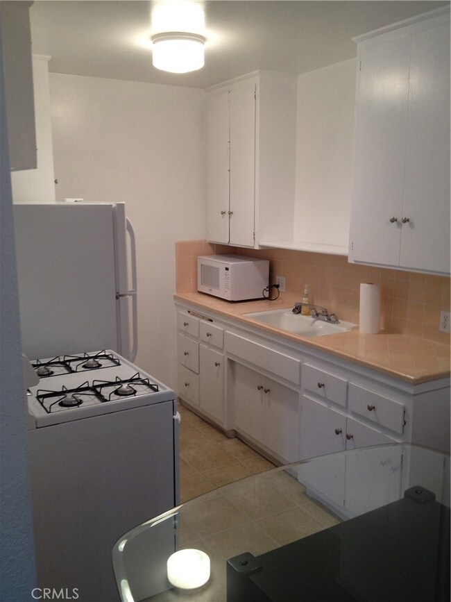 1015 E Ocean Blvd unit 11, Long Beach, CA 90802 - photo 5