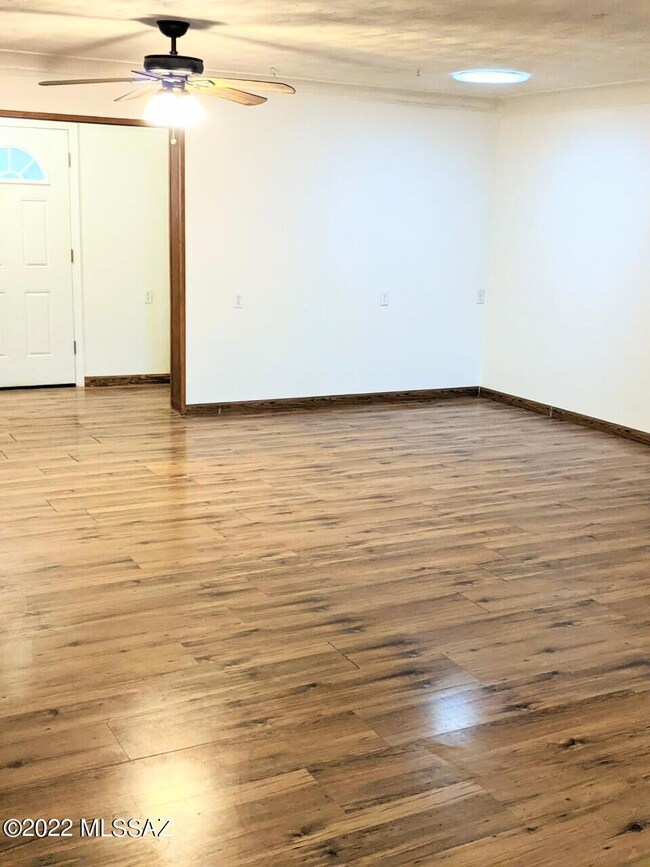3347 N Geronimo Ave, Tucson, AZ 85705 - photo 4