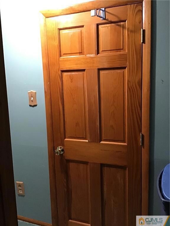 24 Latonia St, Edison, NJ 08817 - photo 4