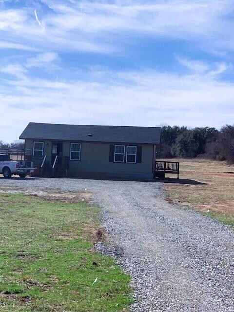 945 Lynch Bend Rd, Springtown, TX 76082 - photo 3