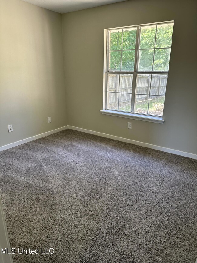 970 Bullrun Dr, Byram, MS 39272 - photo 6