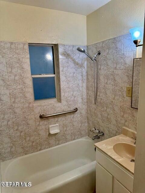 2817 Alabama St, El Paso, TX 79930 - photo 6