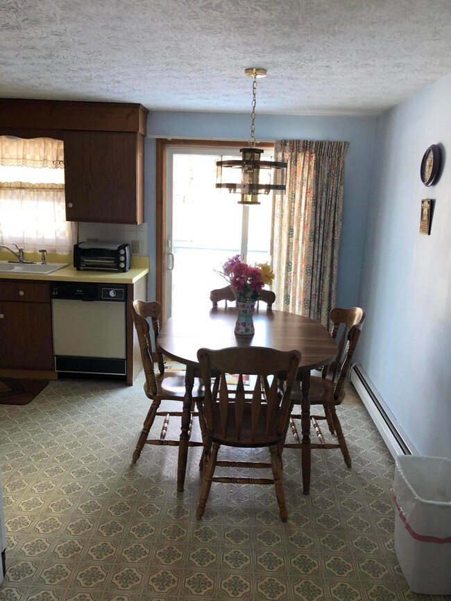 Bright Kitchen