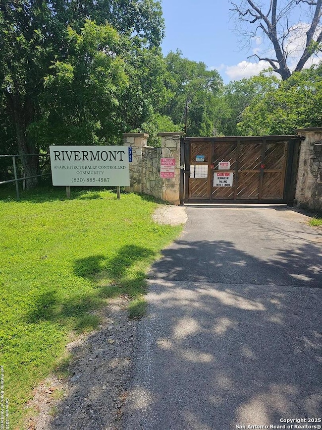 5250 Spring Branch Rd, Spring Branch, TX 78070 - photo 3