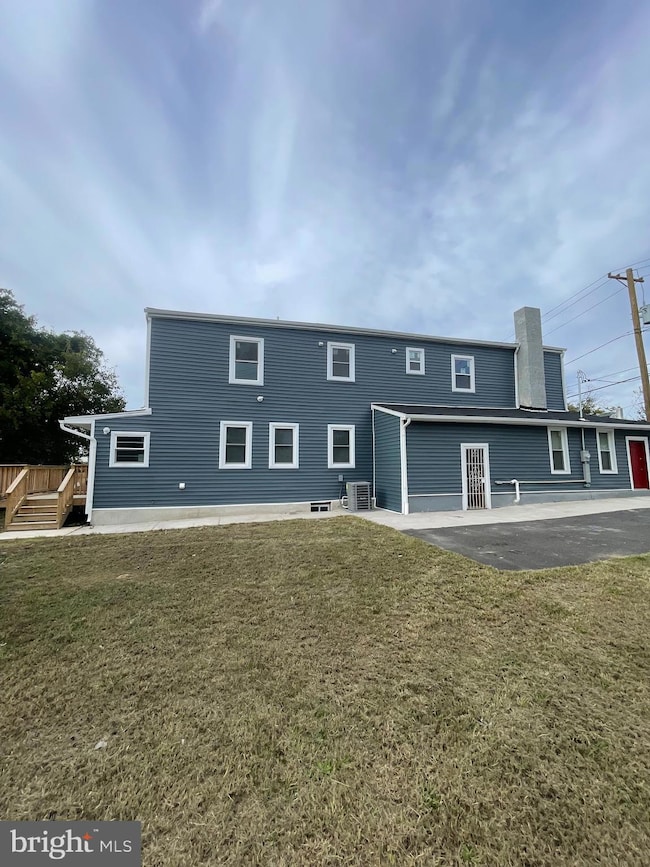 909 N 24th St, Camden, NJ 08105 - photo 3