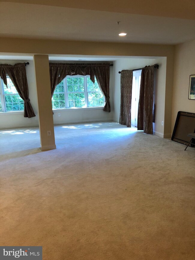 8759 Weathered Stone Way, Laurel, MD 20723 - photo 4