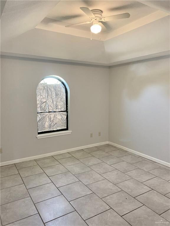 321 W Cherokee Ave, Pharr, TX 78577 - photo 5