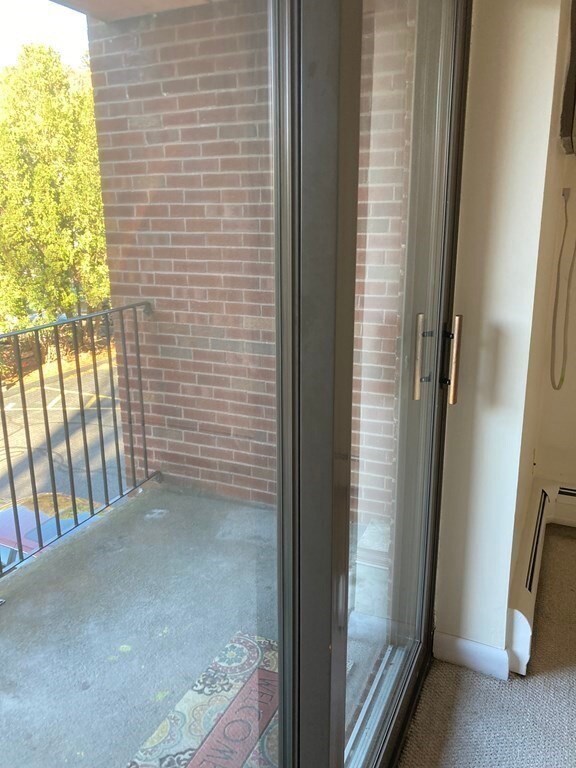 Totten Pond Village unit 23A, Waltham, MA 02451 - photo 6