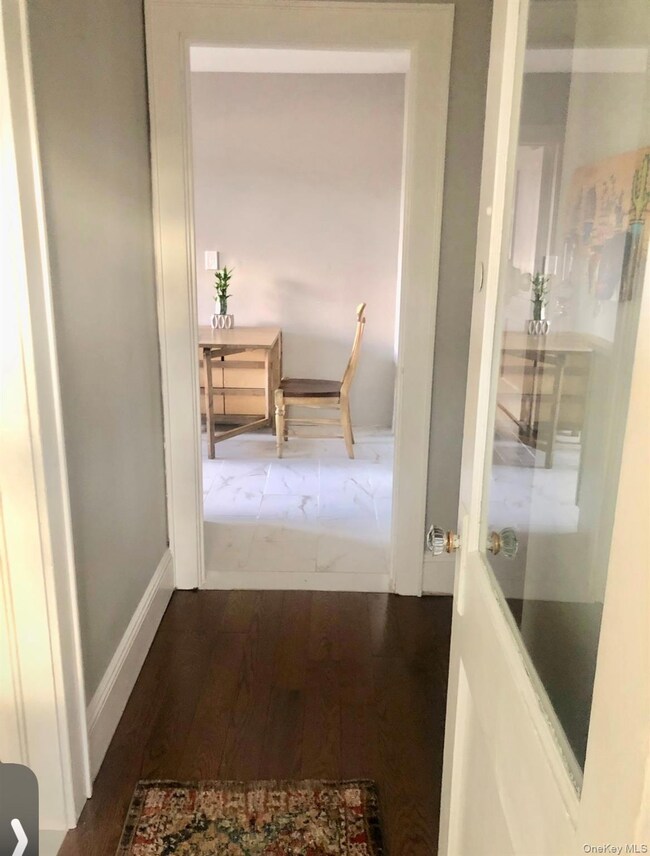 41 Lafayette Ave unit B, Westbury, NY 11590 - photo 3