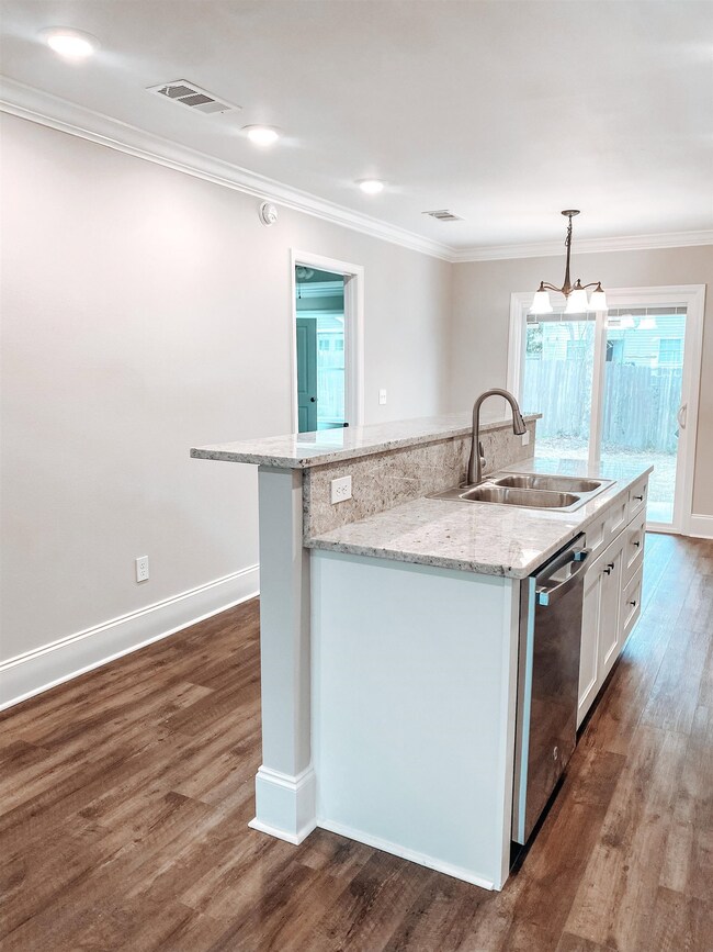 9 Ted Lott Ln, Crawfordville, FL 32327 - photo 2