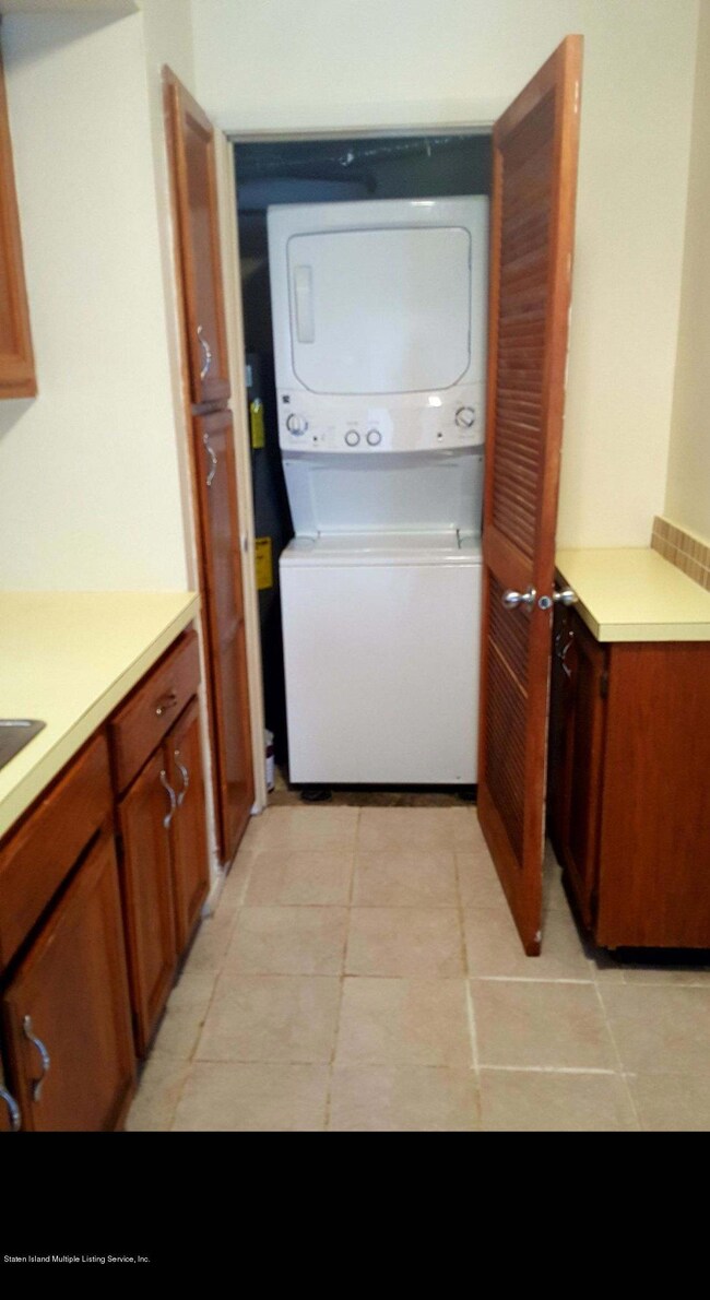 Laundry & Utilities