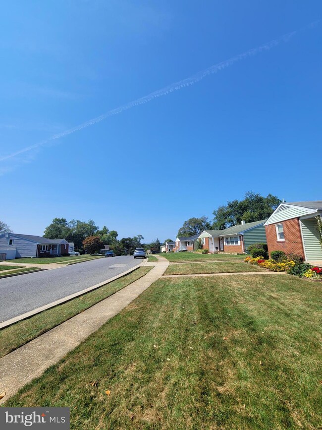 6918 Brompton Rd, Gwynn Oak, MD 21207 - photo 2