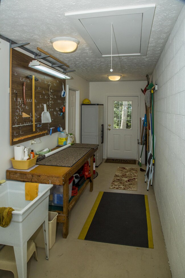 203 Hawthorn Loop unit Phase 4, Crossville, TN 38555 - photo 5