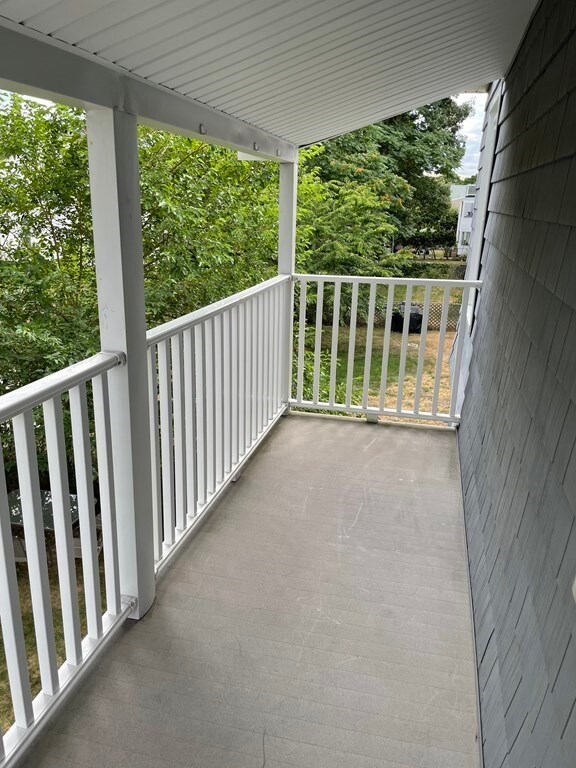 44 Mary St unit 2, Arlington, MA 02474 - photo 3