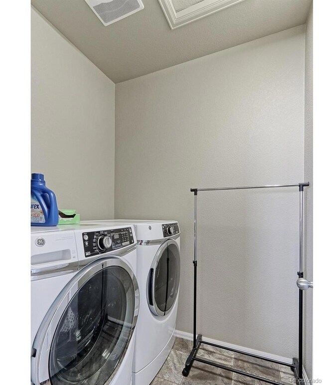 MAIN FLOOR LAUNDRY
