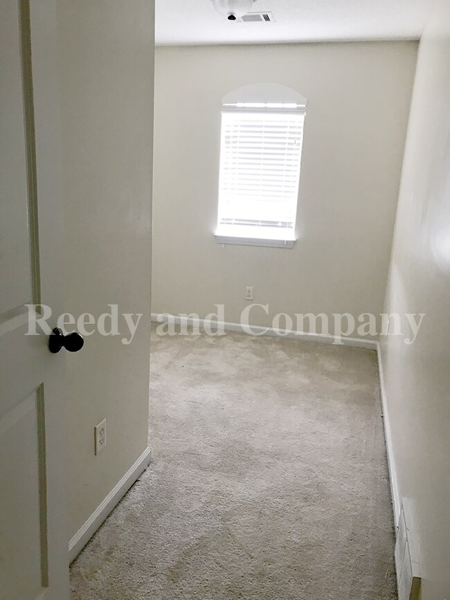 1331 Appling Rd, Cordova, TN 38016 - photo 2