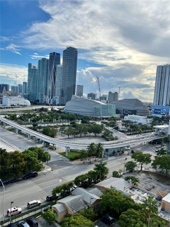 The Venetia unit 15G, Miami, FL 33132 - photo 7