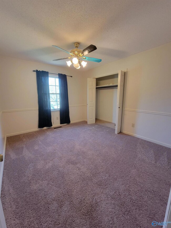 4605 Calvert Rd NW, Huntsville, AL 35816 - photo 6