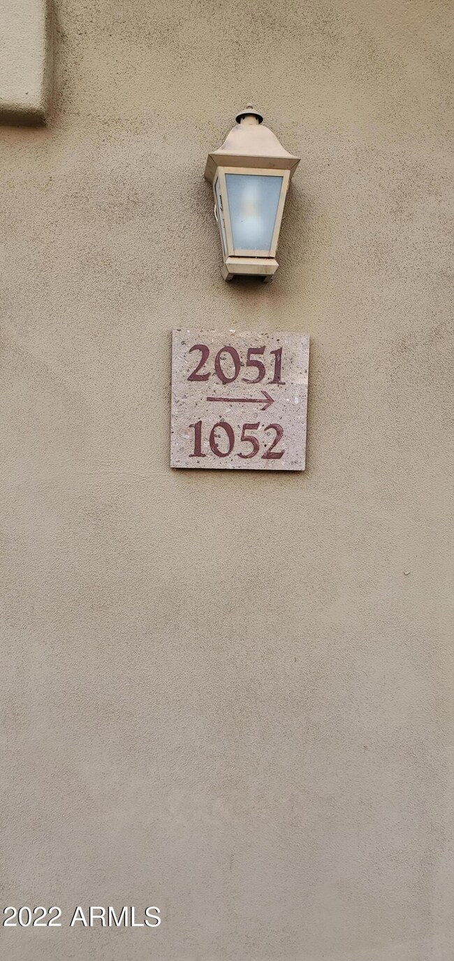 Arrow to side to Front Door