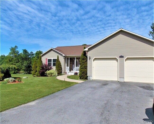 25495 Huntley Ln, Carthage, NY 13619 | MLS# S1371806