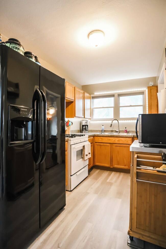 Fresh Kitchen