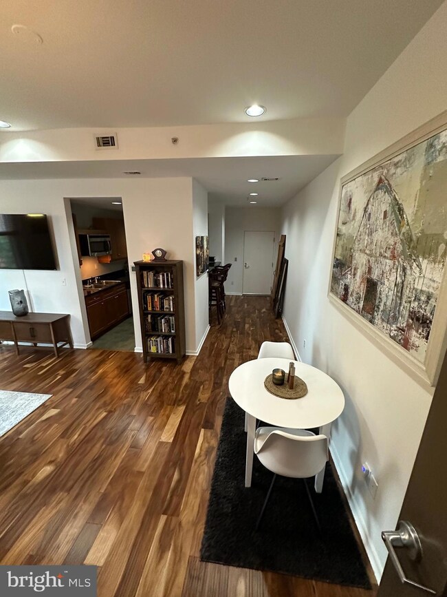 1211 unit 210, Baltimore, MD 21230 - photo 7