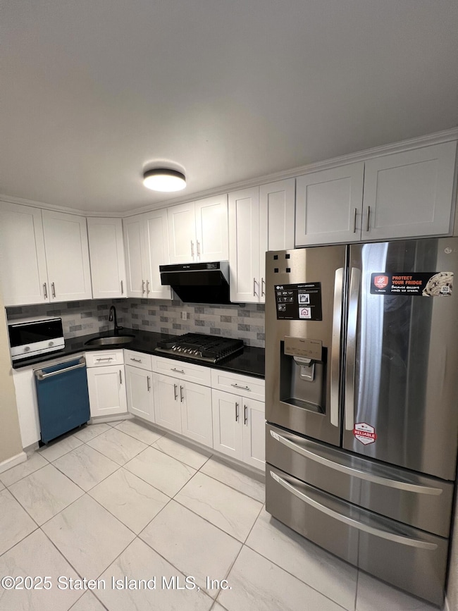 16 Mickardan Ct, Staten Island, NY 10304 - photo 6