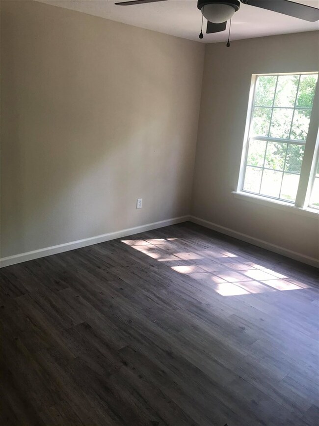 39 Ridgeway Ct, Crawfordville, FL 32327 - photo 4