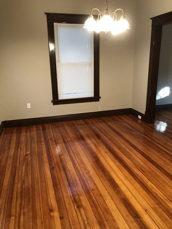 159 Maynard St, Springfield, MA 01109 - photo 6