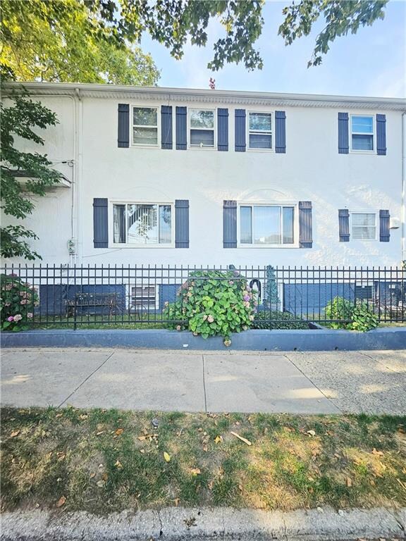 2177 W 7th St, Brooklyn, NY 11223 - photo 5