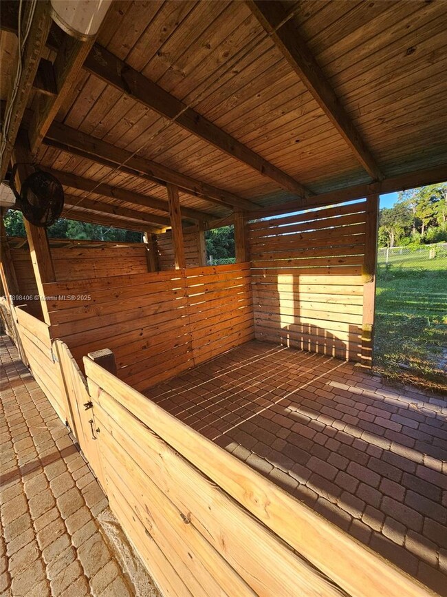 15696 Ferris Place, Loxahatchee, FL 33470 - photo 6