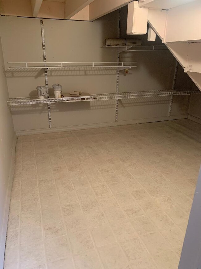 7531 S Roberts Rd unit IC, Bridgeview, IL 60455 - photo 2